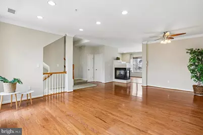 723 Main Street #723-B, Gaithersburg, MD 20878 - Photo 8