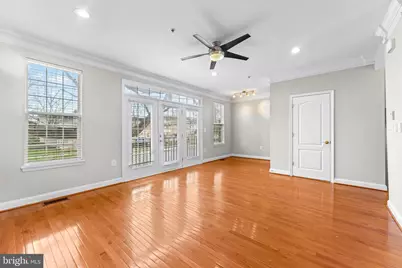 224 N Summit Avenue, Gaithersburg, MD 20877 - Photo 6