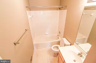 13014 Shamrock Glen Dr, Germantown, MD 20874 - Photo 22