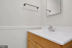 19103 Capehart Dr, Montgomery Village, MD 20886 - Photo 14