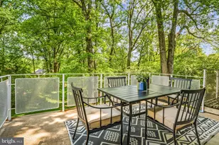 9115 Levelle Dr, Chevy Chase, MD 20815 - Photo 8