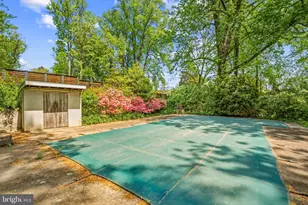 9115 Levelle Dr, Chevy Chase, MD 20815 - Photo 38