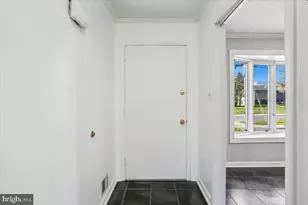 4423 Renn St, Rockville, MD 20853 - Photo 6