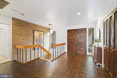 6204 Clearwood Road, Bethesda, MD 20817 - Photo 8