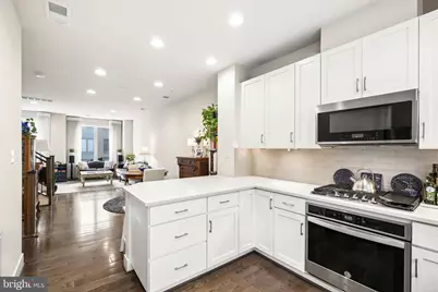 6738 Eames Way, Bethesda, MD 20817 - Photo 4