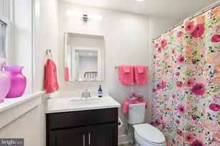 6738 Eames Wy, Bethesda, MD 20817 - Photo 18