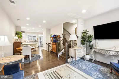 6738 Eames Way, Bethesda, MD 20817 - Photo 10