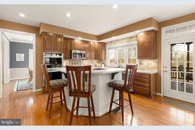 21523 Fox Field Circle, Germantown, MD 20876 - Photo 4