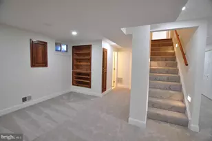 7421 Brenish Dr, Gaithersburg, MD 20879 - Photo 32