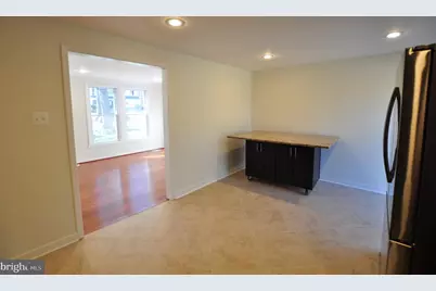 7421 Brenish Drive, Gaithersburg, MD 20879 - Photo 10