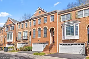 10551 Tuckerman Heights Cir, North Bethesda, MD 20852 - Photo 2