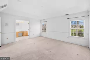 10551 Tuckerman Heights Cir, North Bethesda, MD 20852 - Photo 20