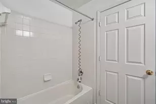 18715 Sparkling Water Dr, Germantown, MD 20874 - Photo 42