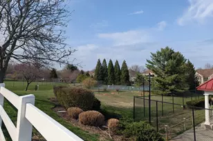 18715 Sparkling Water Dr, Germantown, MD 20874 - Photo 4