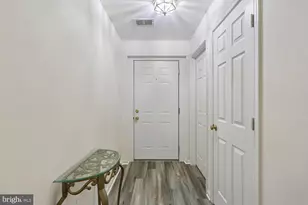 18715 Sparkling Water Dr, Germantown, MD 20874 - Photo 10