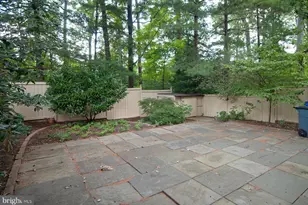 11400 Dorchester Ln, Rockville, MD 20852 - Photo 40