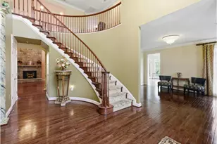 7023 Cypress Hill Dr, Gaithersburg, MD 20879 - Photo 4
