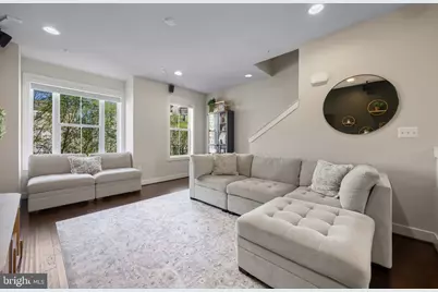 153 Kandinsky Loop, Silver Spring, MD 20906 - Photo 8