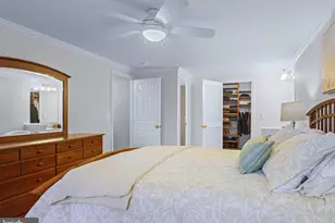 17100 Flatwood Dr, Rockville, MD 20855 - Photo 20