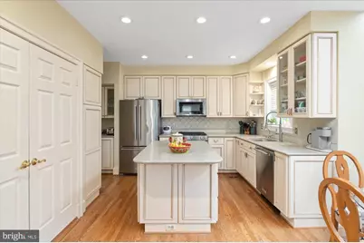 8001 Quarry Ridge Way, Bethesda, MD 20817 - Photo 14