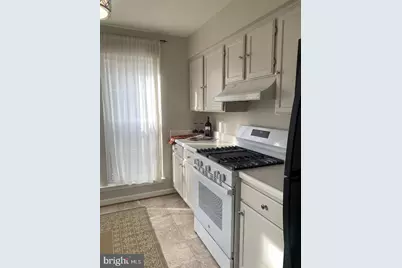 406 Kentlands Boulevard #201, Gaithersburg, MD 20878 - Photo 8