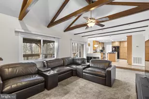 14505 Antigone Dr, Gaithersburg, MD 20878 - Photo 18