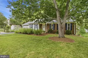 14204 Piccadilly Rd, Silver Spring, MD 20906 - Photo 2