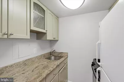 4 Monroe Street #4-511, Rockville, MD 20850 - Photo 10