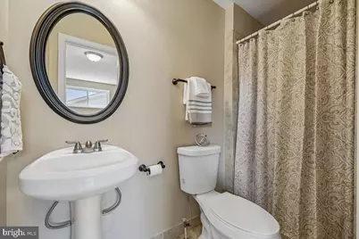 11310 Ashley Drive, North Bethesda, MD 20852 - Photo 26