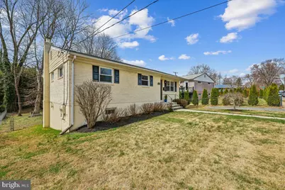 11310 Ashley Drive, North Bethesda, MD 20852 - Photo 4