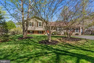 8505 Calypso Ln, Gaithersburg, MD 20879 - Photo 2