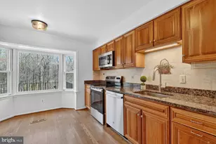 7521 Coddle Harbor Ln, Potomac, MD 20854 - Photo 18