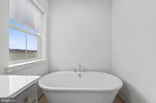 22129 Clarksburg Rd, Clarksburg, MD 20871 - Photo 28