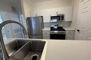 13504 Derry Glen Ct, Germantown, MD 20874 - Photo 2