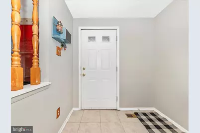 12461 Quail Woods Drive, Germantown, MD 20874 - Photo 2