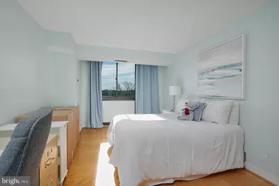 7420 Westlake Terrace #803, Bethesda, MD 20817 - Photo 10