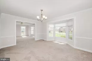 17900 Hickman St, Poolesville, MD 20837 - Photo 12