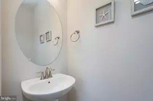 929 Rockwell Ave, Gaithersburg, MD 20878 - Photo 22