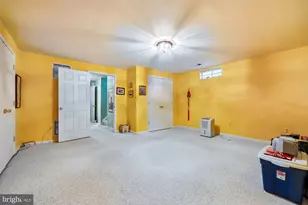 217 Church Gate Ln, Gaithersburg, MD 20878 - Photo 40