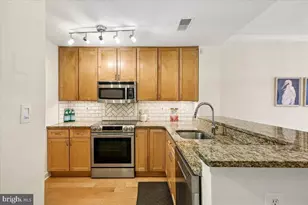 801 Pleasant Dr, Rockville, MD 20850 - Photo 8