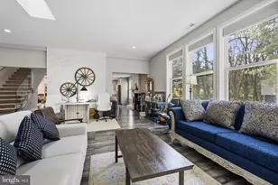 17616 Garrett Dr, Gaithersburg, MD 20878 - Photo 8