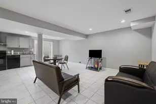 17616 Garrett Dr, Gaithersburg, MD 20878 - Photo 20