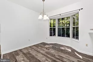 49 Lake Park Ct, Germantown, MD 20874 - Photo 8