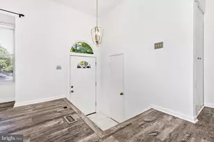 49 Lake Park Ct, Germantown, MD 20874 - Photo 2