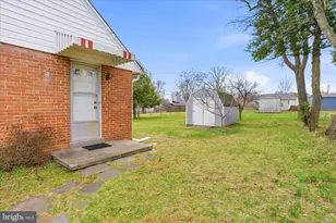 1105 Edmonston Dr, Rockville, MD 20851 - Photo 22