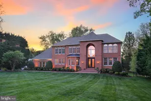 11724 Gainsborough Rd, Potomac, MD 20854 - Photo 4