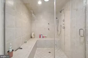 11724 Gainsborough Rd, Potomac, MD 20854 - Photo 52