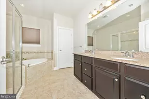 11906 Chestnut Branch Way, Clarksburg, MD 20871 - Photo 24