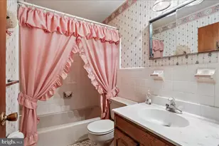 21909 Frederick Rd, Boyds, MD 20841 - Photo 16