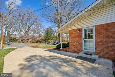11724 Enid Drive, Potomac, MD 20854 - Photo 6